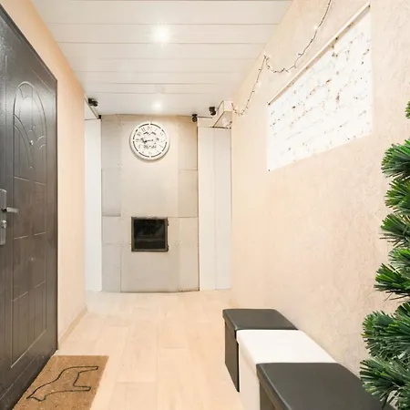 Compact 15min From Old Apartment *
